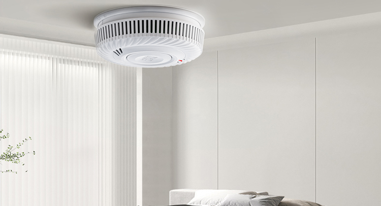 一氧化碳报警器与烟雾报警器的区别 一氧化碳报警器与烟雾报警器的区别